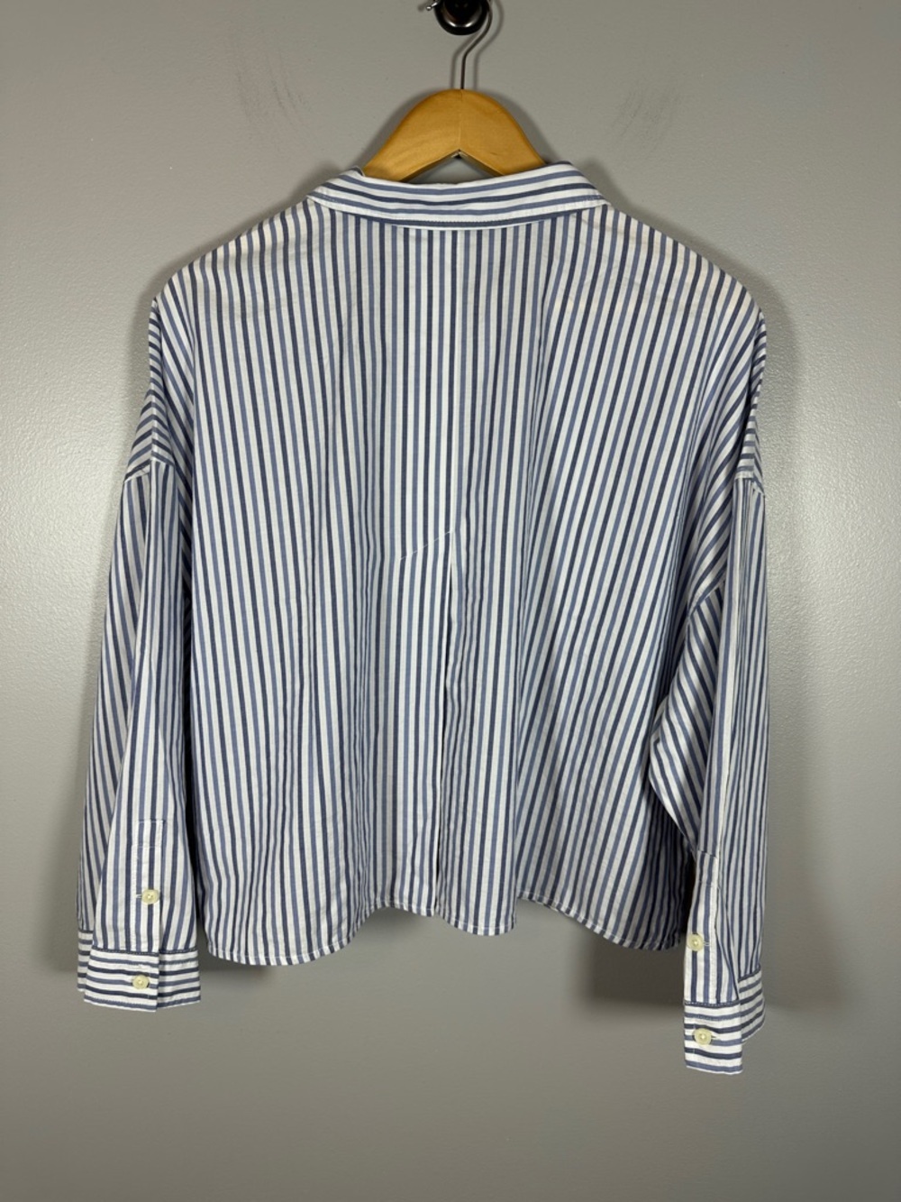 Everlane Cropped Striped Cotton Button Down The Woven PJ Top NWT Large - Picture 6 of 11
